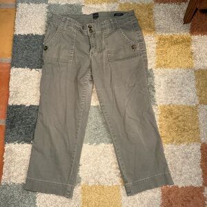Jag Jeans Classic Fit Green/Khaki Capris